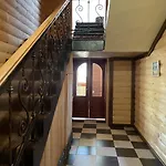 старе подвір'я