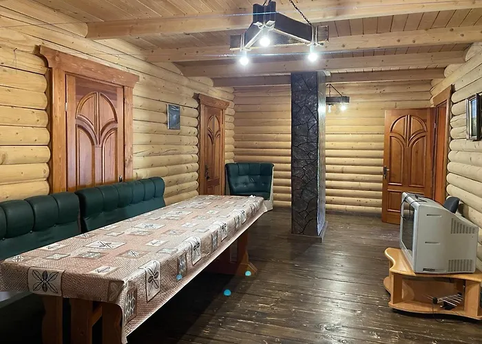Bed & Breakfast старе подвір'я